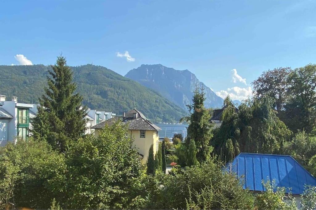 Zentrale Wohnung Gmunden Alte Baeckerei Buitenkant foto