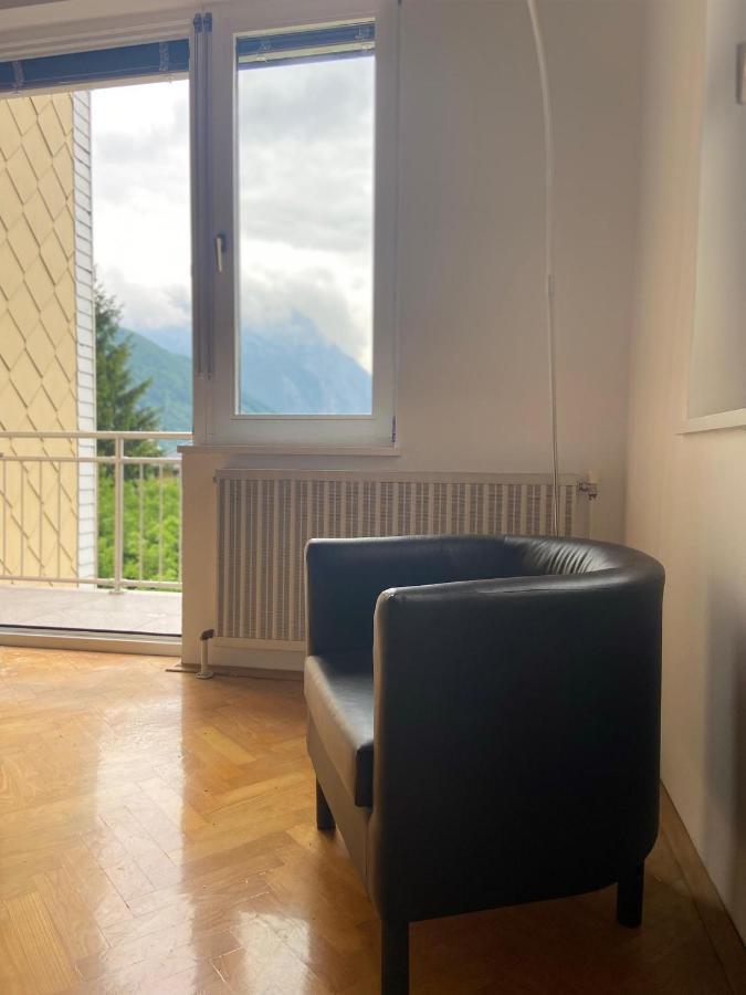 Zentrale Wohnung Gmunden Alte Baeckerei Buitenkant foto
