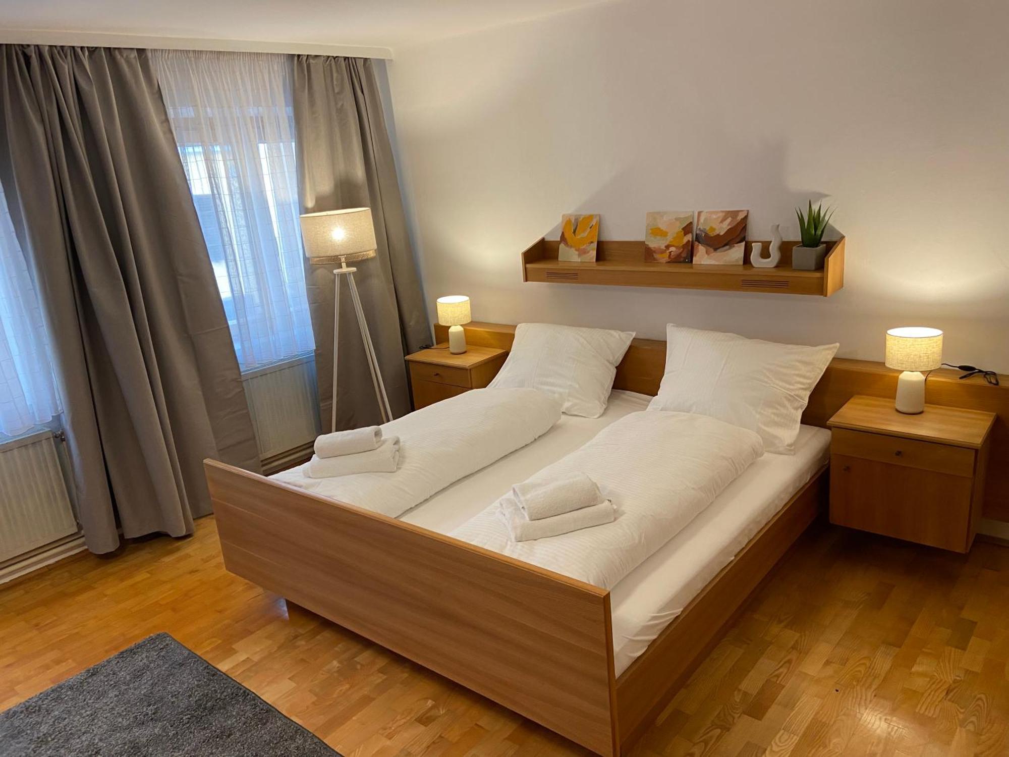 Zentrale Wohnung Gmunden Alte Baeckerei Buitenkant foto