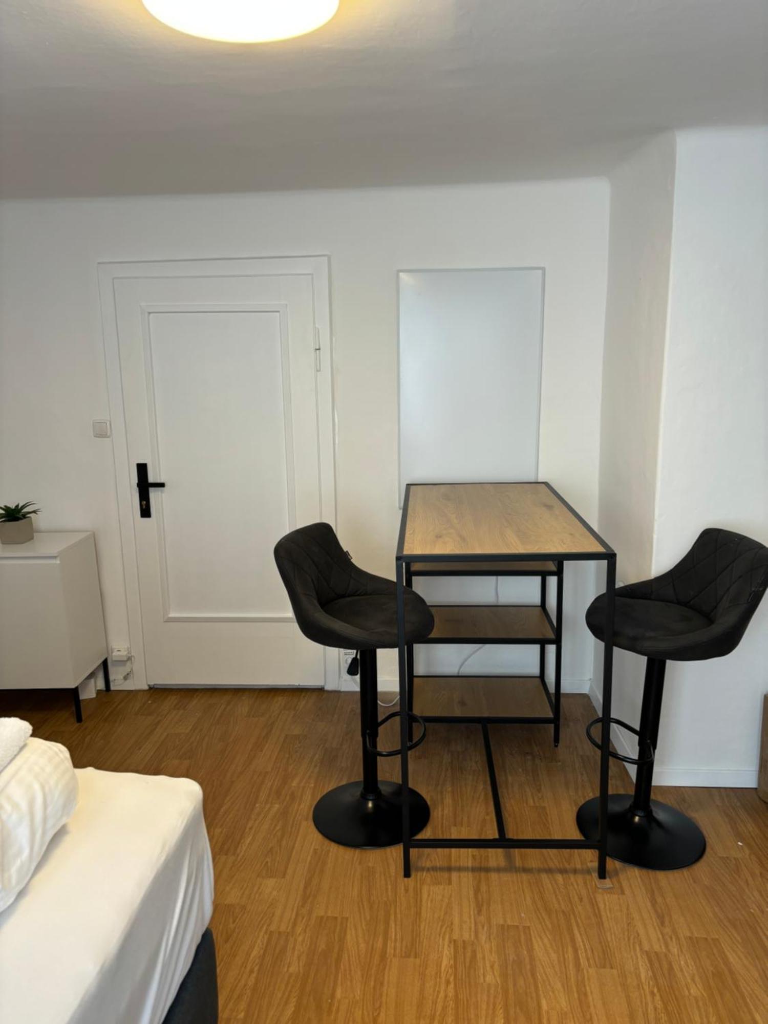 Zentrale Wohnung Gmunden Alte Baeckerei Buitenkant foto
